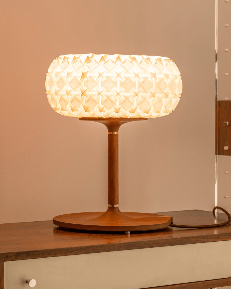 96 Molecules Tall Table Lamp