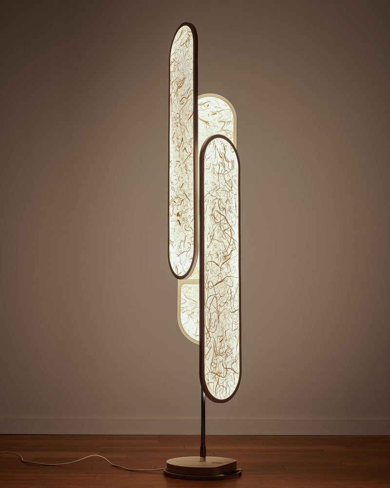 Chicago Floor Lamp in Raw Paper finish