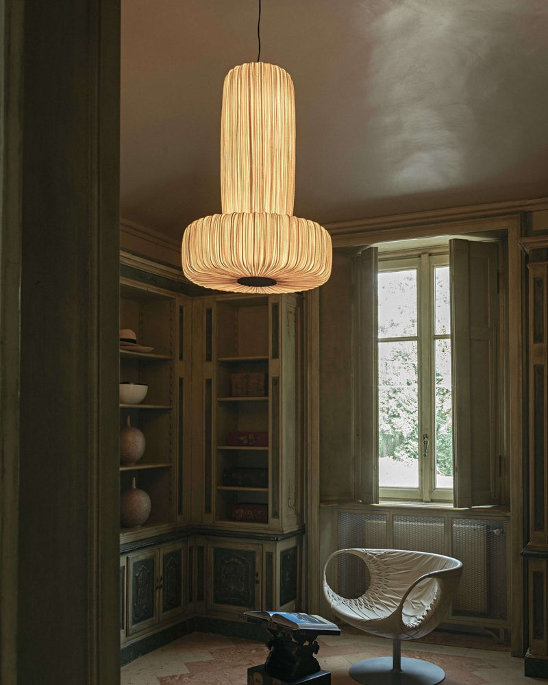 Te M Silk Chandelier in Gold Silk Color