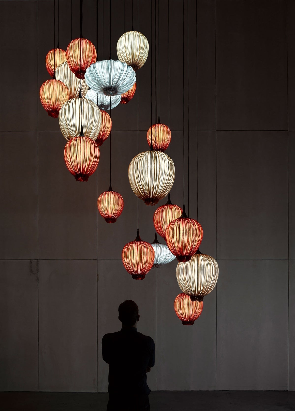 In Full Bloom: Custom Dewdrops Lighting Compositions