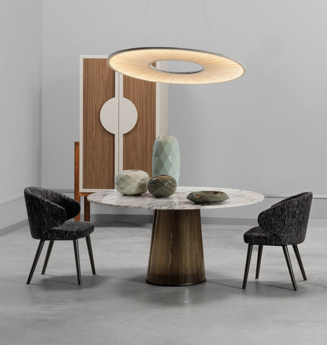 Feature: Manhattan Pendant Light