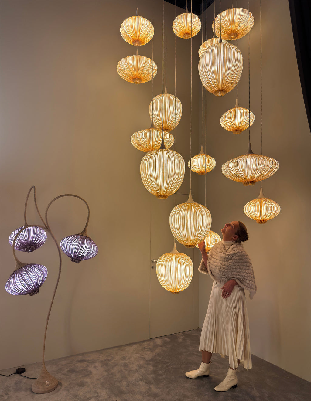 Suuria Son Pendant Light