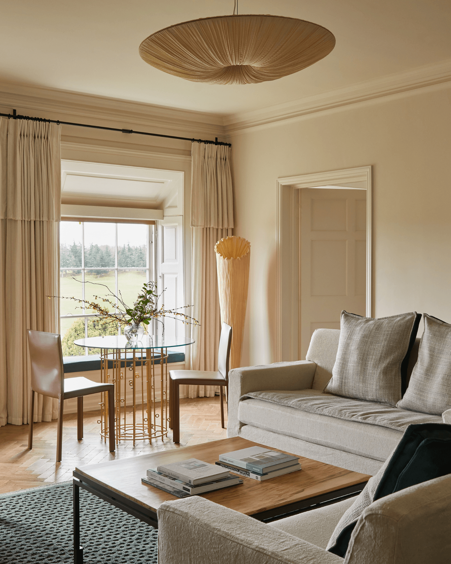 Horn Floor Lamp by Aqua Creations Luminary Design Studio. Pictured in the Victoria Suite at The Grove Hotel, Hertfordshire, UK. Photo by: Helen Cathcart. Interiors by Martin Hulbert Design.