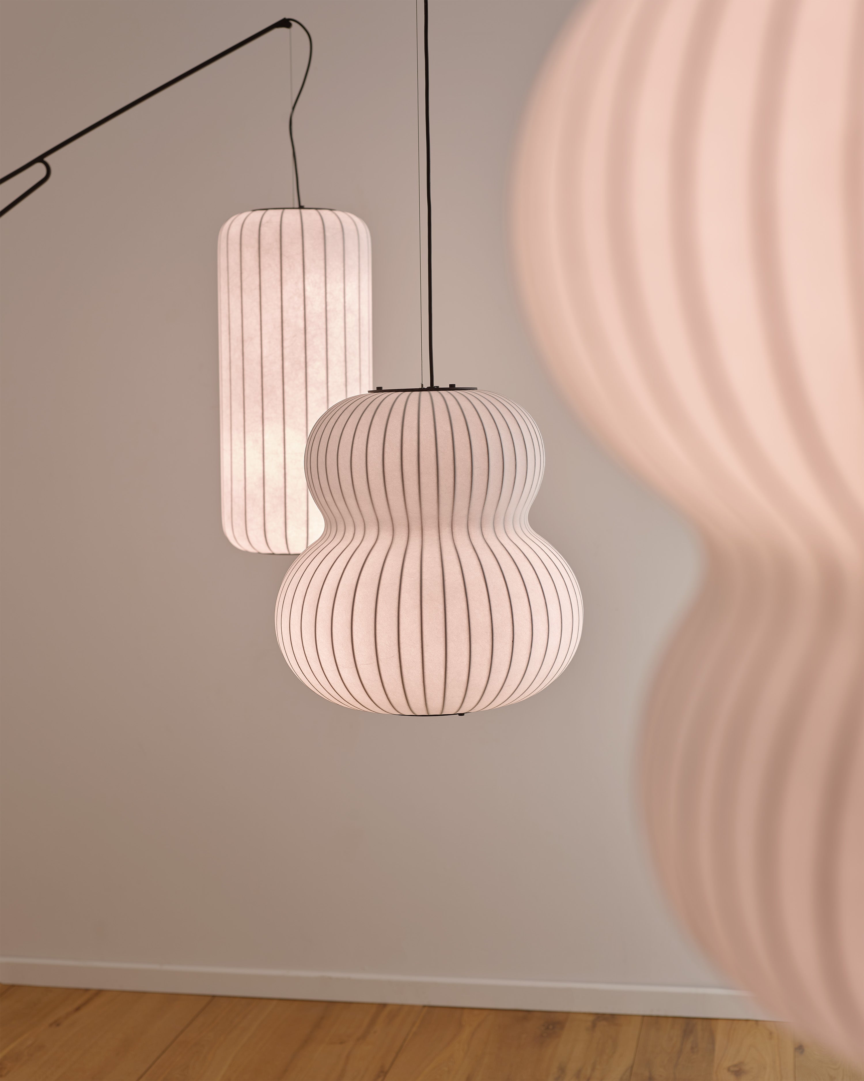Oji Pendant Light
