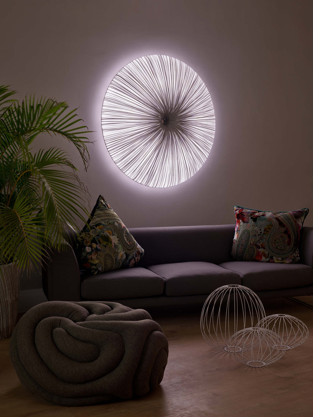 Stand By Wall & Ceiling Light