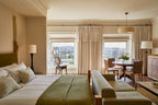 M Silk Pendant Light