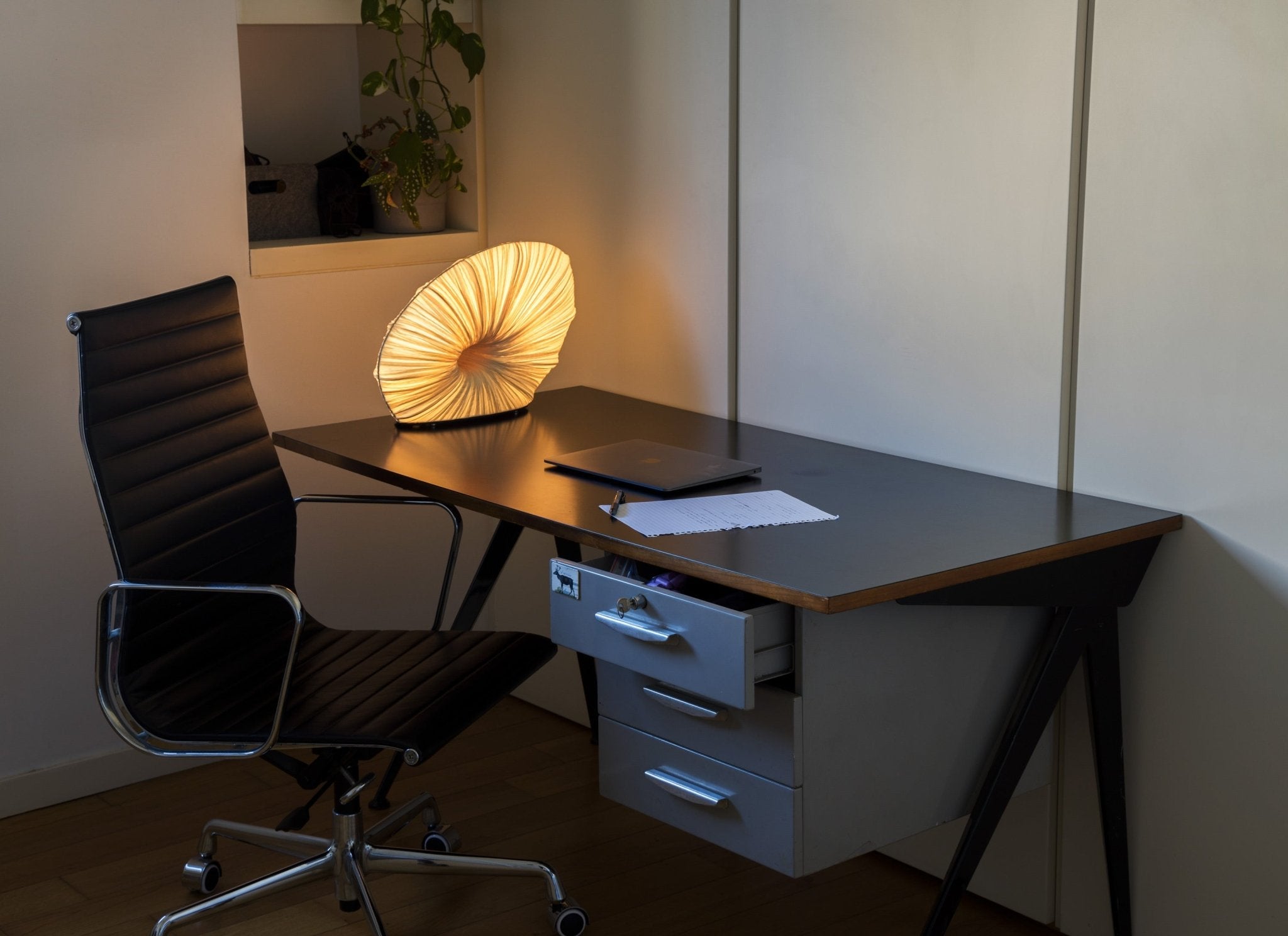 Doe Table Lamp