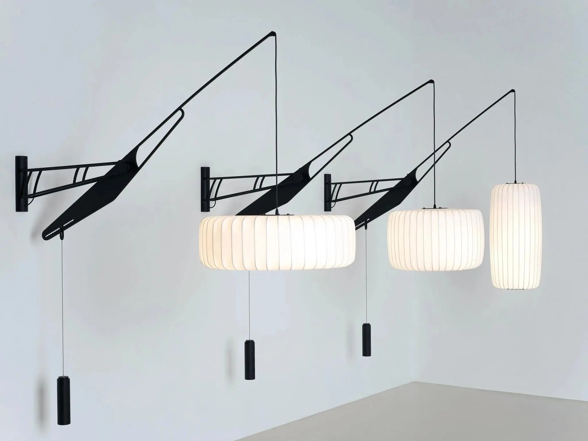 M Silk Arm Wall Light (ToTeM Silk Arm Wall Light)