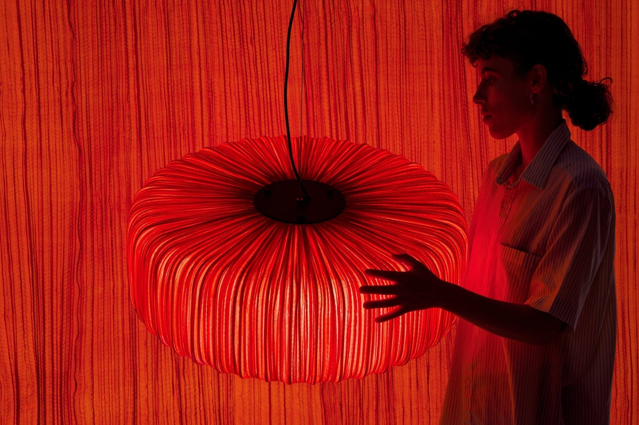 M Silk Pendant Light