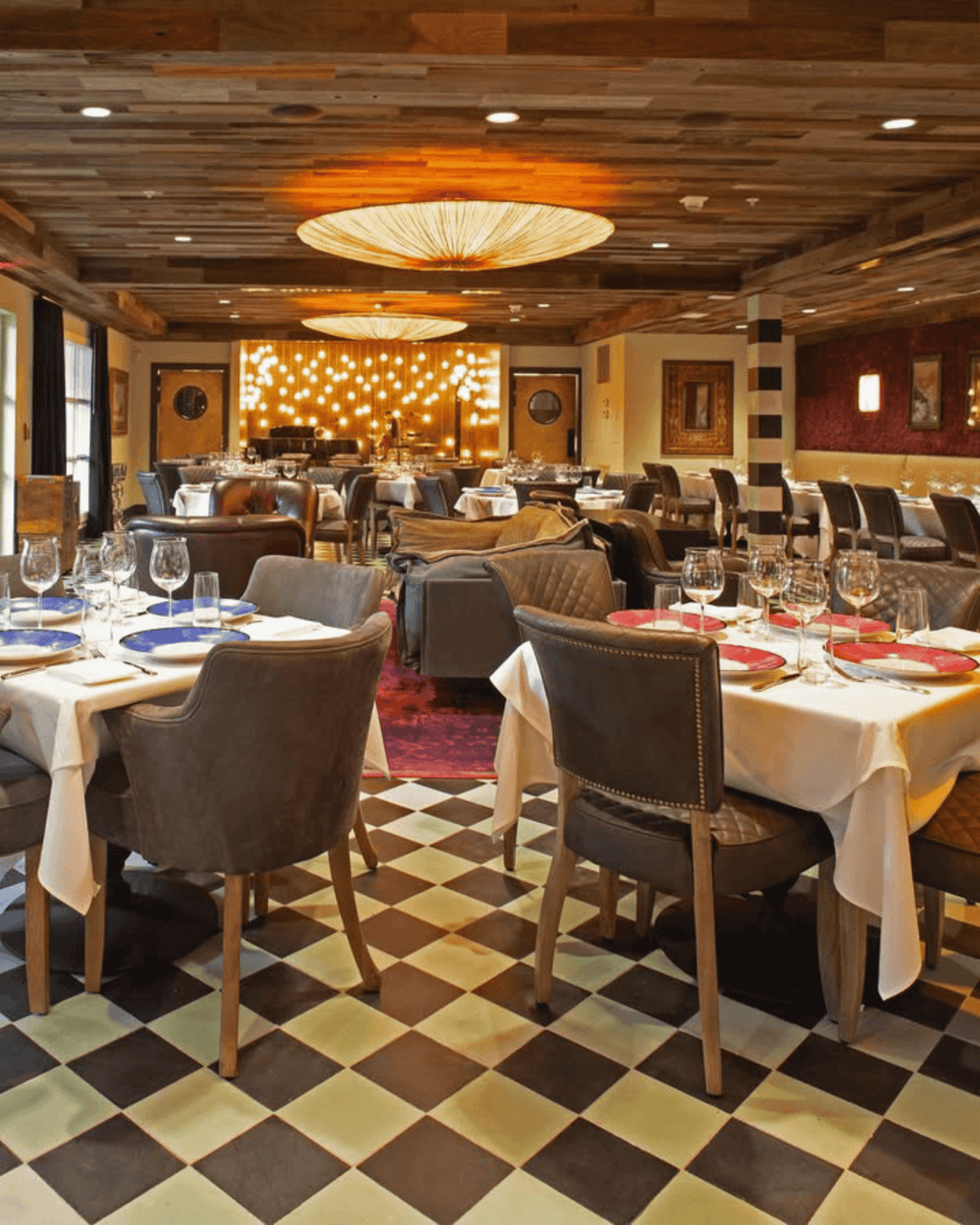 Stand By Pendant Light 72" / 186 cm