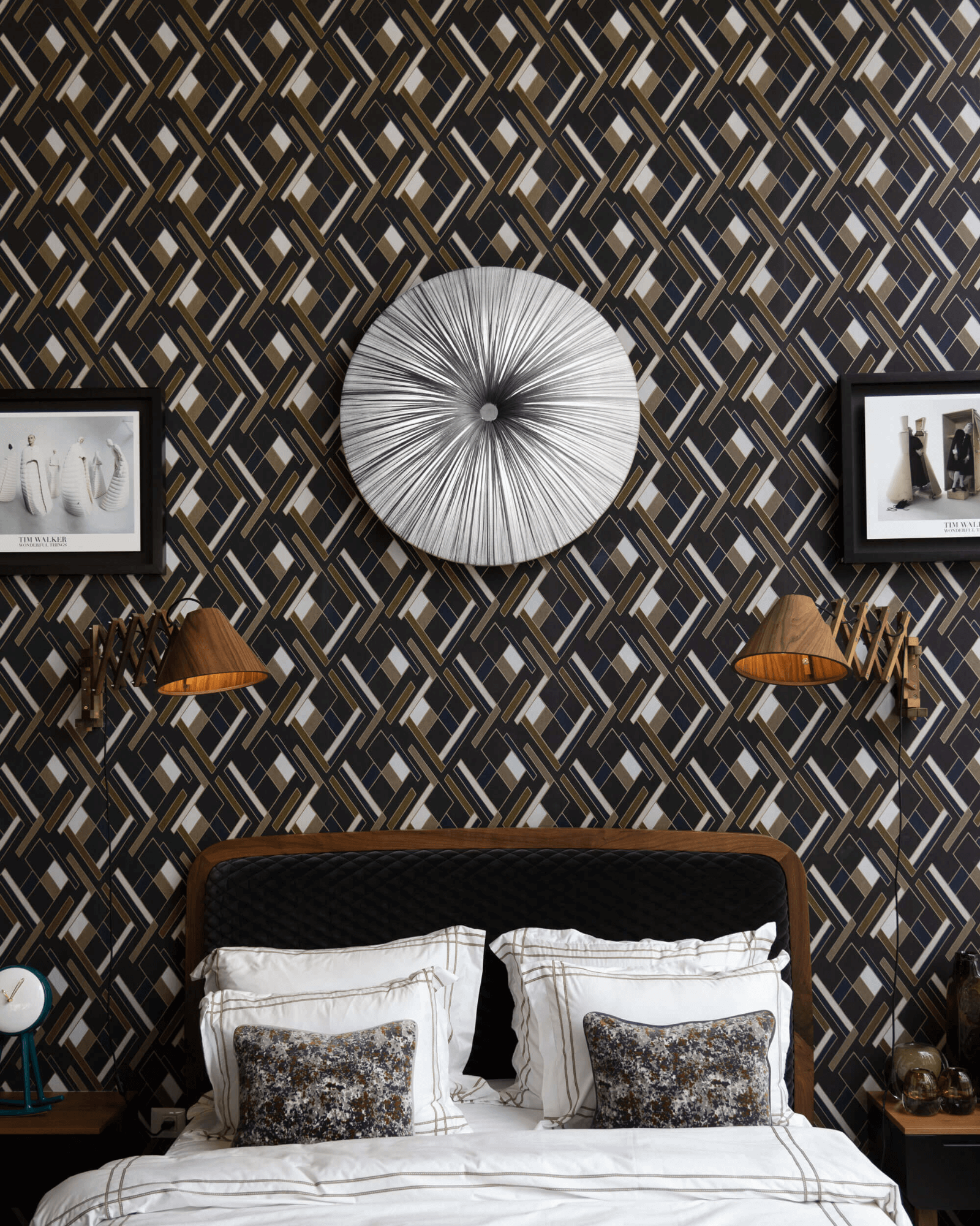 Stand By Wall & Ceiling Light 35" / 90 cm