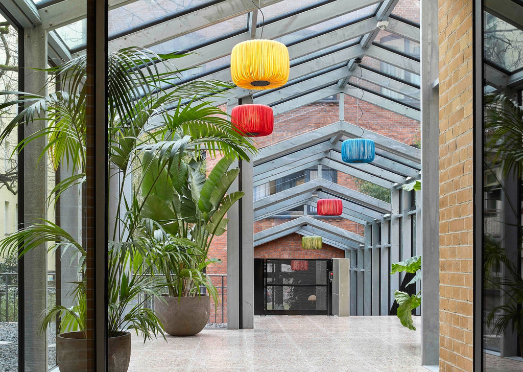 Te Silk Pendant Light