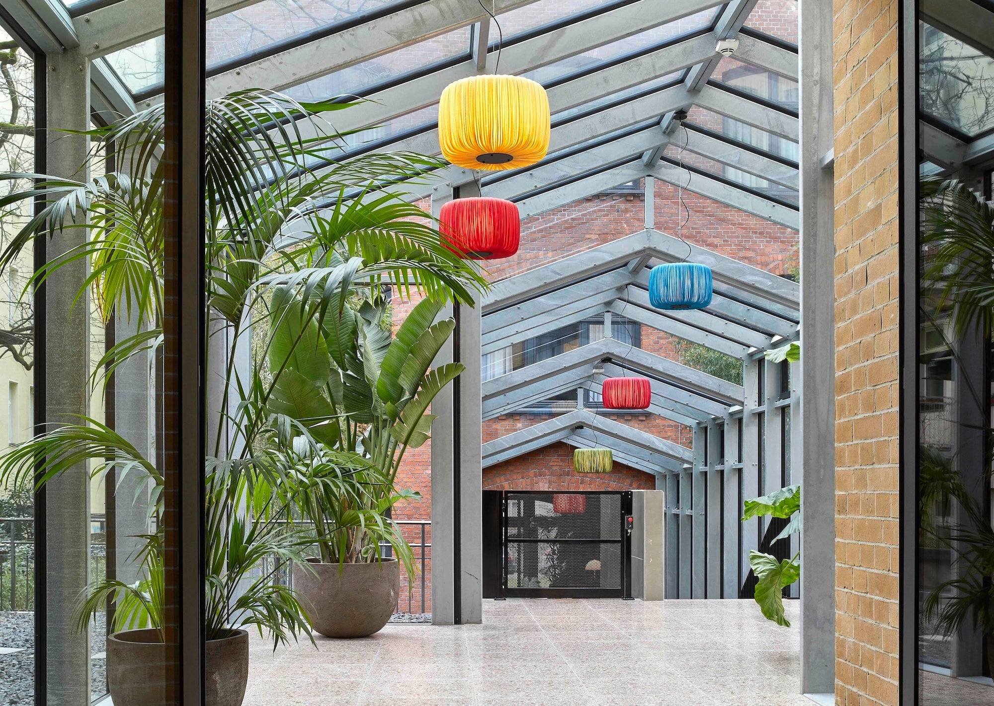 Te Silk Pendant Light