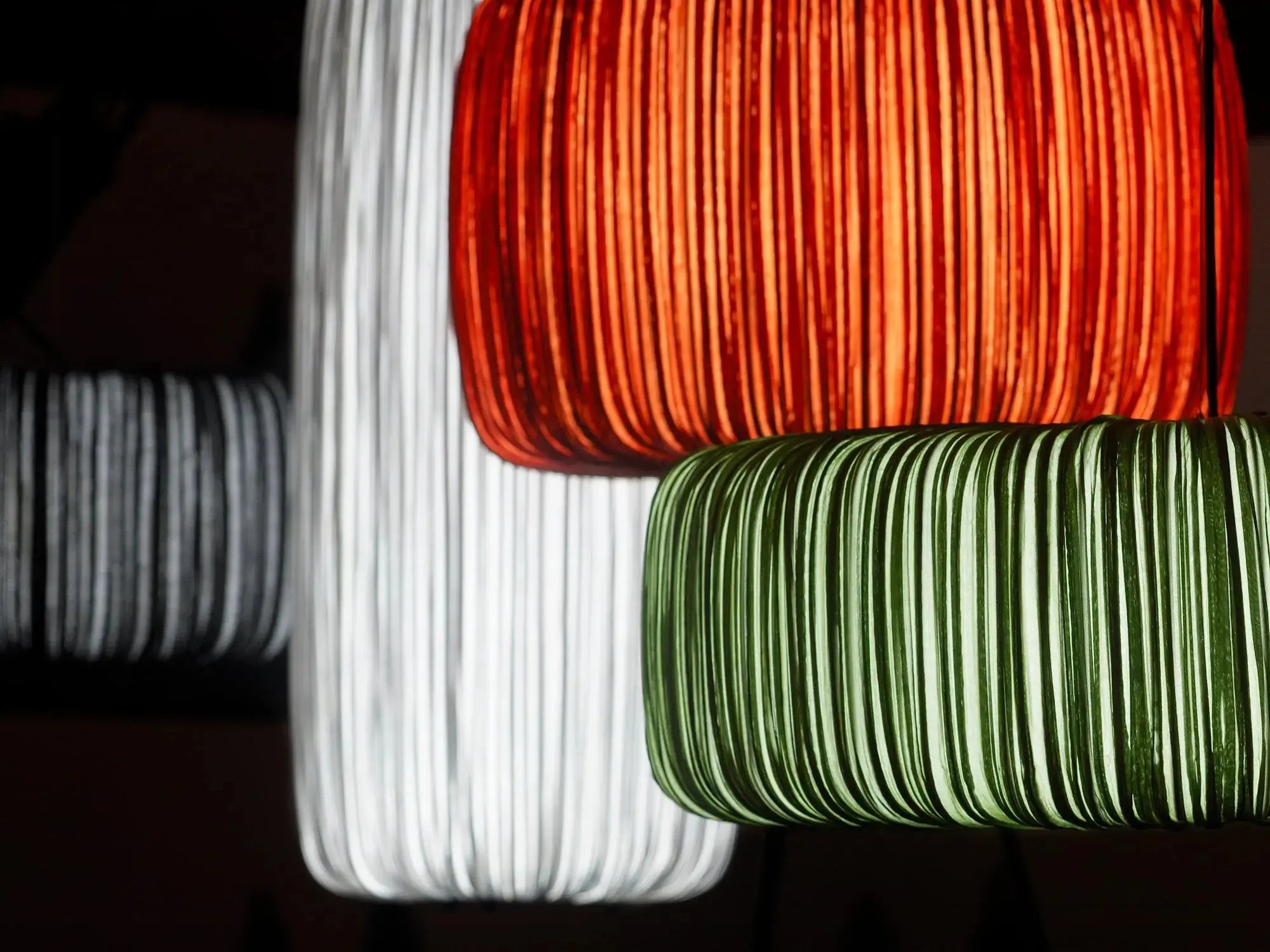 Te Silk Pendant Light